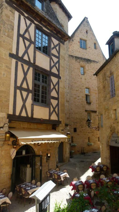 La Bonbonniere Apartment Sarlat-la-Caneda Bagian luar foto