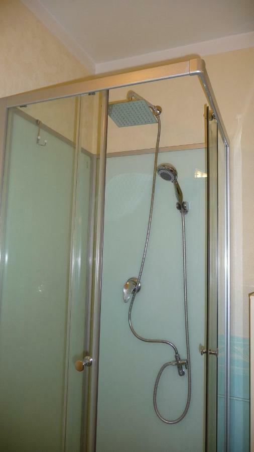 La Bonbonniere Apartment Sarlat-la-Caneda Bagian luar foto